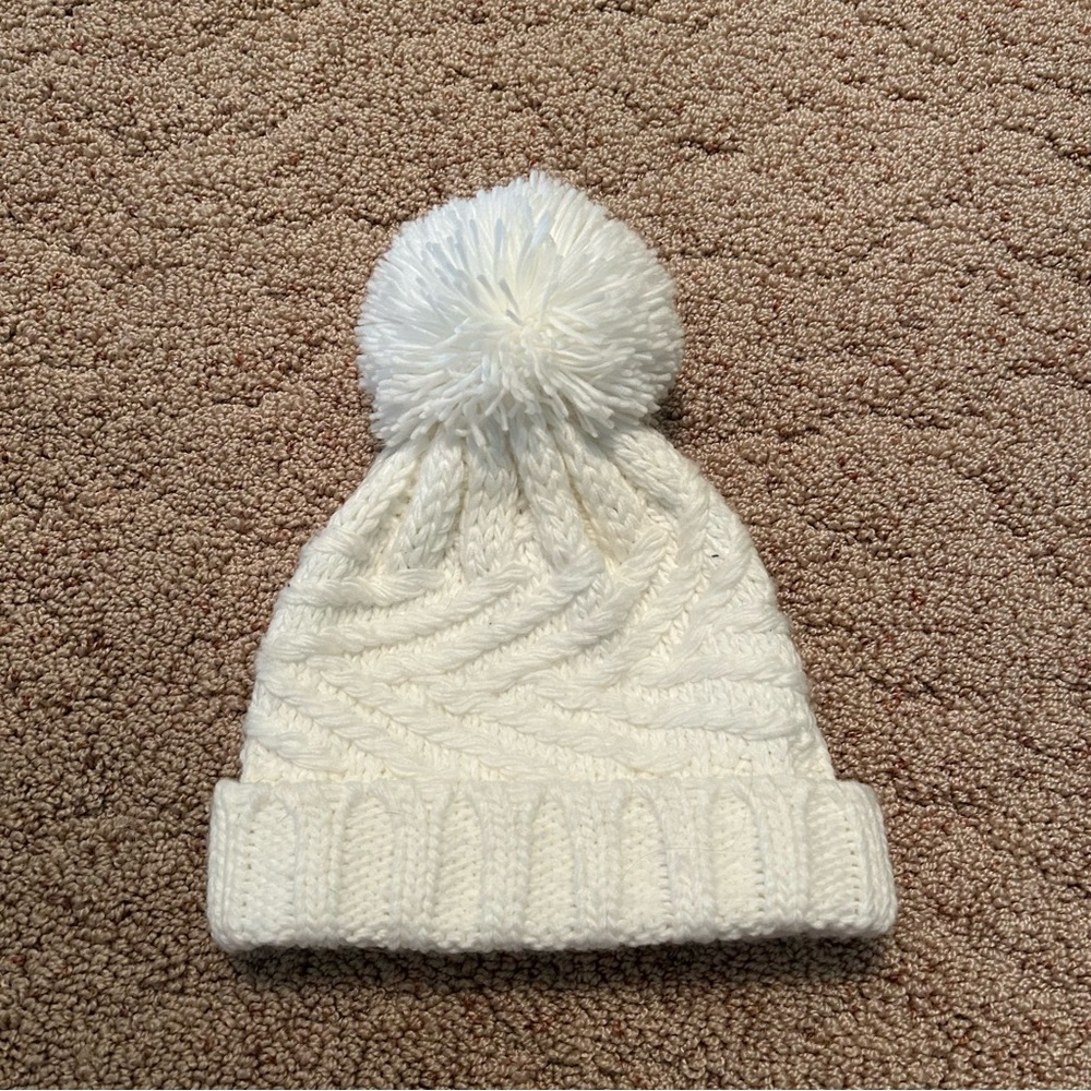 ‼️Minicci Pom Pom Beanie‼️
